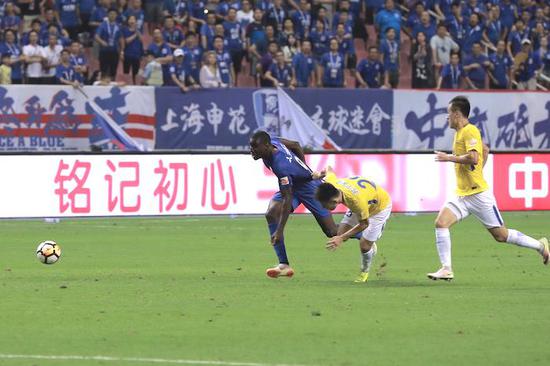  克莱蒙，保级关键战顽强守住平局